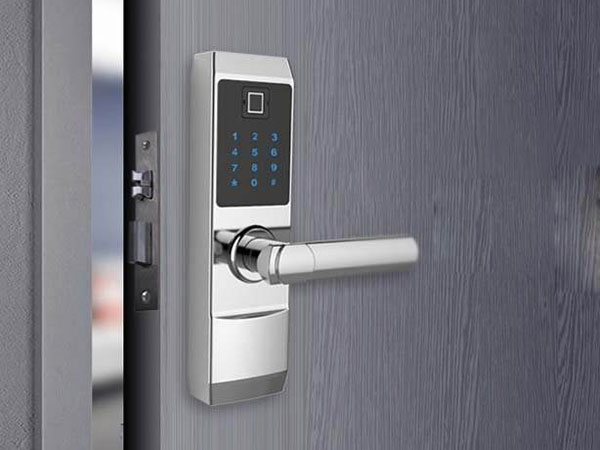 阿拉山口24小时上门开锁公司