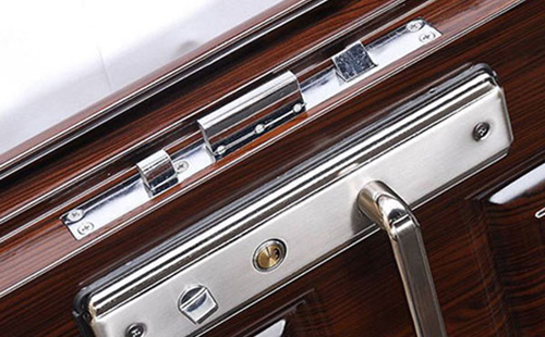 阿拉山口24小时上门开锁公司