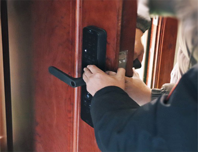 阿拉山口24小时上门开锁公司